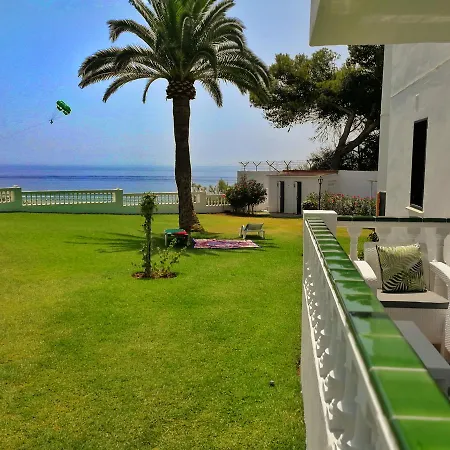 Sunny Apartment